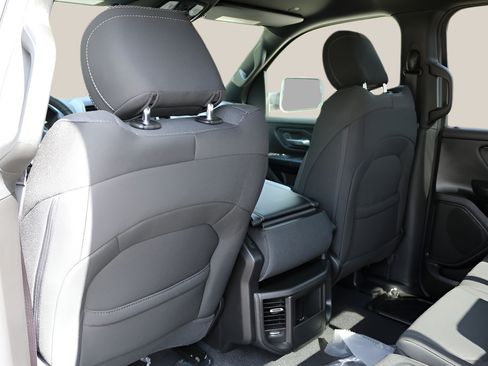 New 2026 RAM 1500 Express RWD image 14