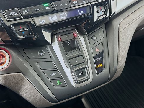 Used 2018 Honda Odyssey EX-L image 23