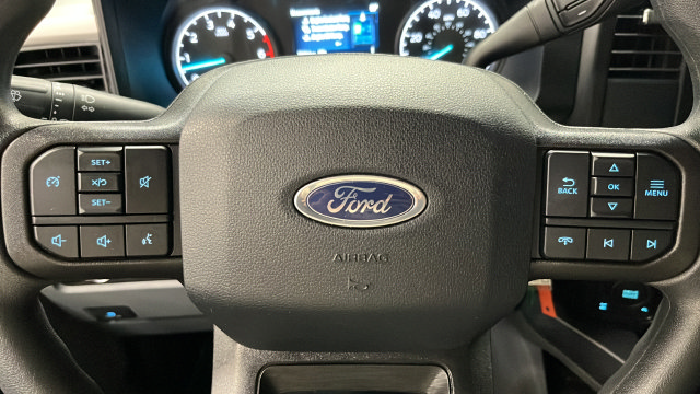Used 2026 Ford F350 XLT w/ FX4 Off-Road Package AWD/4WD image 16