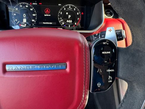 Used 2021 Land Rover Range Rover Sport HST image 34