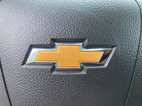 Used 2018 Chevrolet Trax LT w/ LT Convenience Package AWD/4WD image 26
