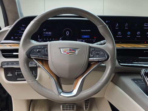 Used 2023 Cadillac Escalade ESV Sport Platinum w/ LPO, ONYX Package AWD/4WD image 22