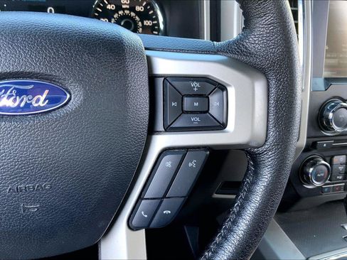 Used 2015 Ford F150 Lariat AWD/4WD image 17