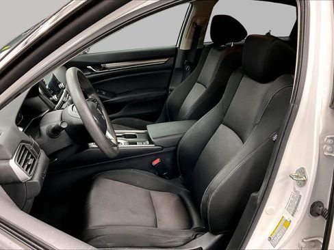 Used 2020 Honda Accord LX image 7