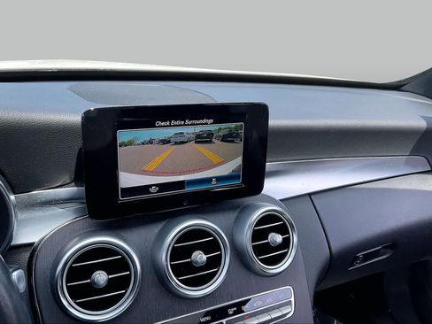 Used 2019 Mercedes-Benz C 300 4MATIC Sedan image 29