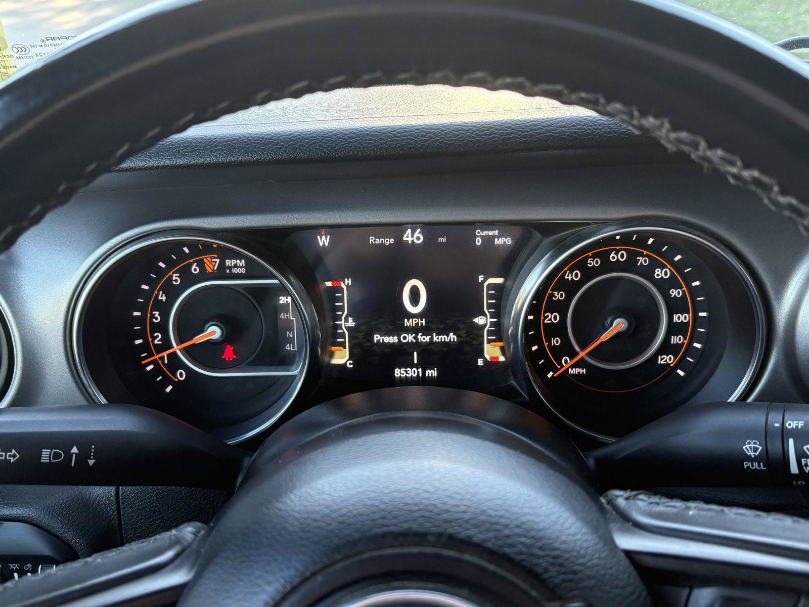 Used 2021 Jeep Gladiator Sport AWD/4WD image 8