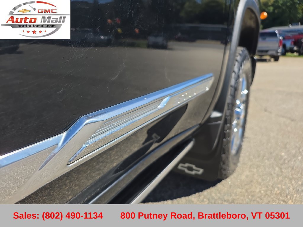 Used 2024 Chevrolet Silverado 3500 High Country w/ Technology Package AWD/4WD image 12