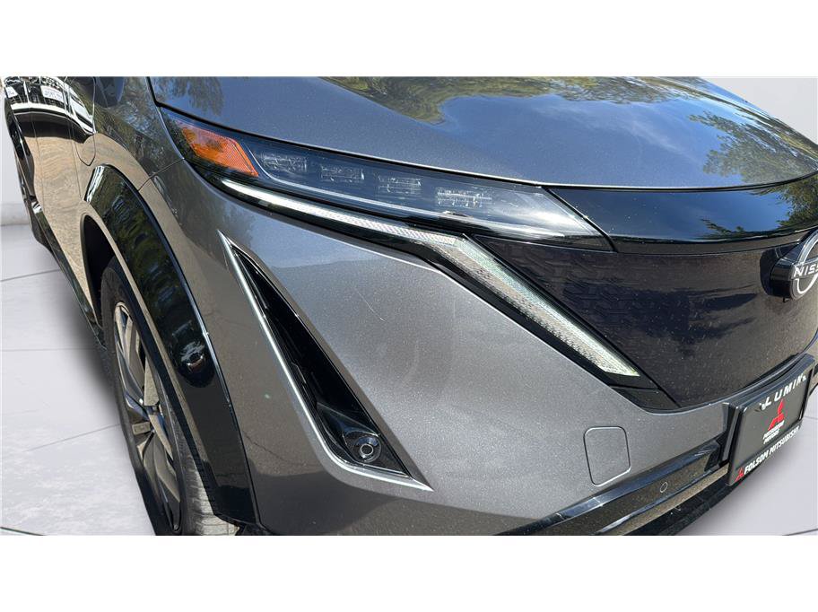 Used 2024 Nissan Ariya AWD image 9
