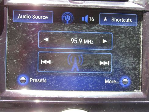 Used 2016 Honda Odyssey SE image 21