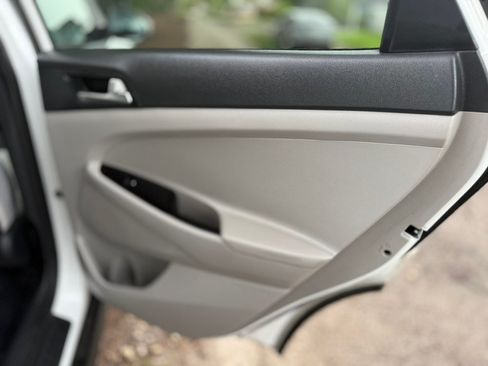 Used 2019 Hyundai Tucson SE FWD image 21