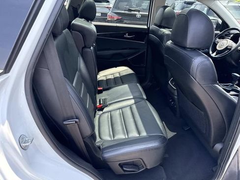 Used 2018 Kia Sorento SX AWD/4WD image 11