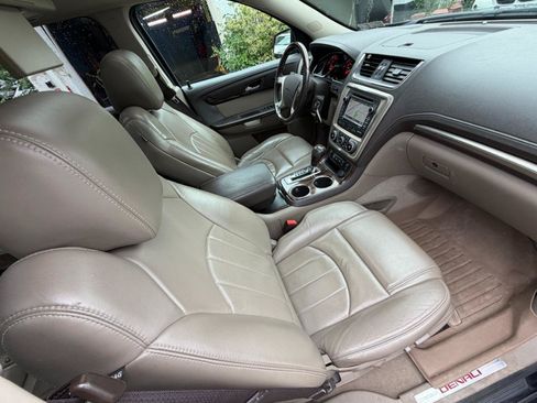 Used 2014 GMC Acadia Denali AWD/4WD image 41
