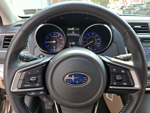 Used 2018 Subaru Outback 2.5i Premium AWD/4WD image 19