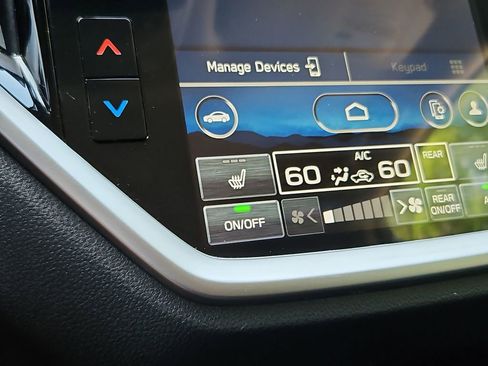 Used 2023 Subaru Ascent Limited AWD/4WD image 19