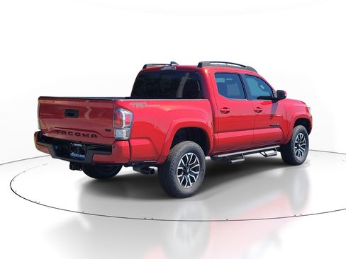 Certified 2022 Toyota Tacoma TRD Sport w/ Technology Package RWD image 6