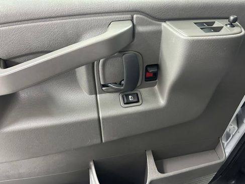 Used 2025 GMC Savana 2500 w/ Driver Convenience Package RWD image 16
