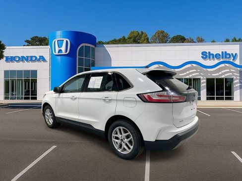 Used 2024 Ford Edge SEL image 6