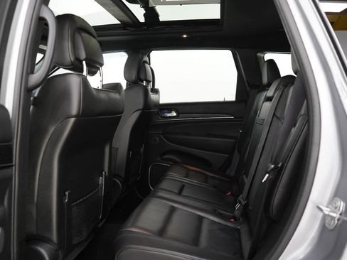 Used 2021 Jeep Grand Cherokee High Altitude AWD/4WD image 15