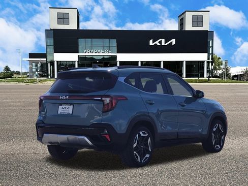 Used 2024 Kia Seltos SX w/ SX Sunroof Package image 6