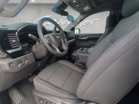 Used 2025 Chevrolet Silverado 1500 LT w/ Safety Package image 19