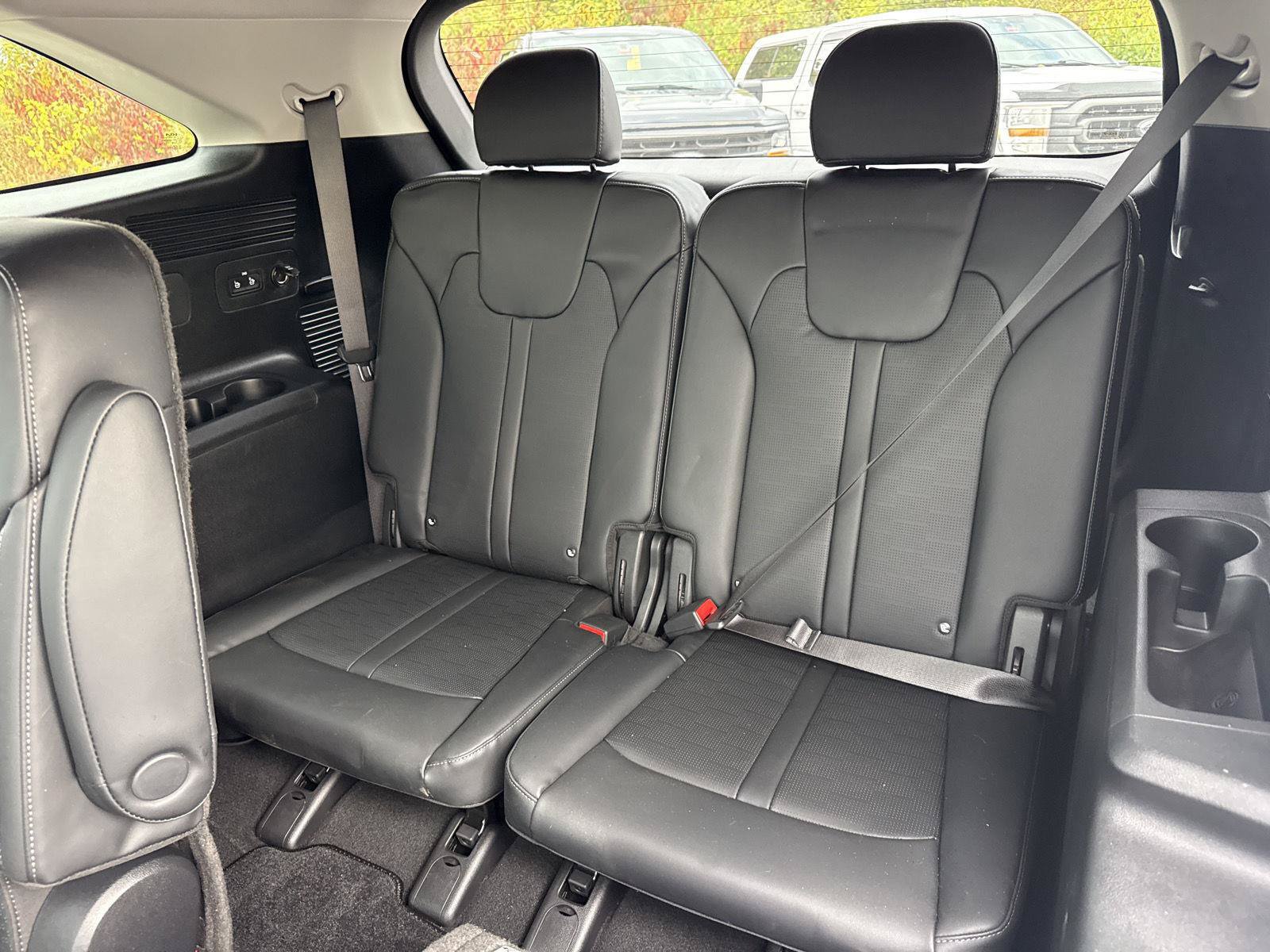 Used 2025 Kia Sorento EX AWD/4WD image 15