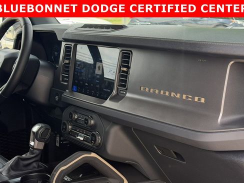 Used 2025 Ford Bronco Badlands AWD/4WD image 27
