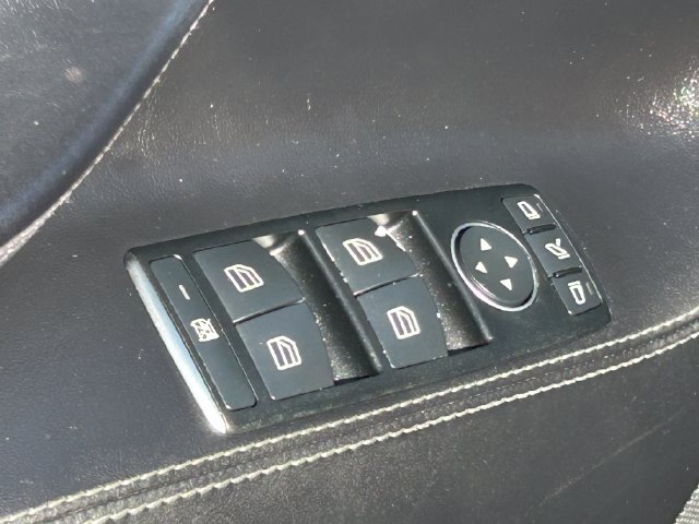 Used 2018 Tesla Model S 75D AWD/4WD image 23