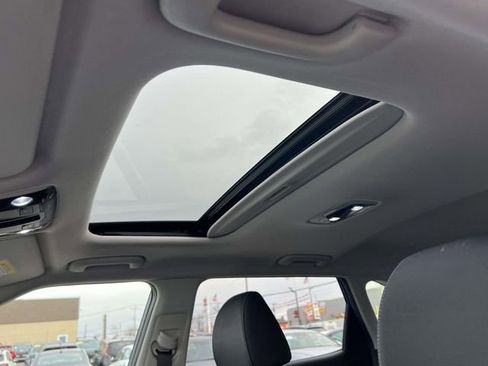 Used 2022 Kia Seltos EX image 20