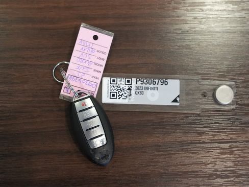 Used 2023 INFINITI QX80 Premium Select w/ Cargo Package image 28