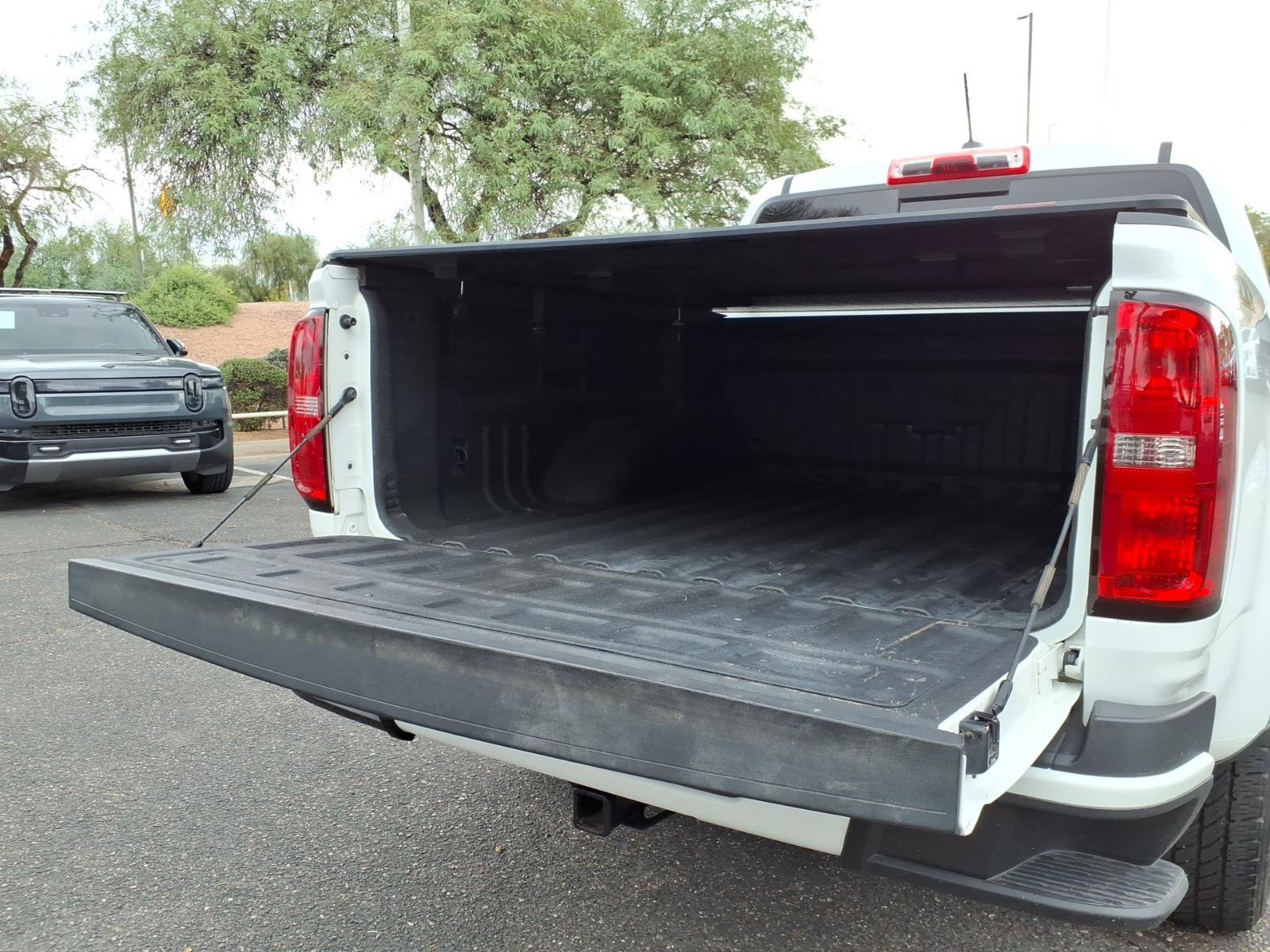 Used 2018 Chevrolet Colorado Z71 AWD/4WD image 7