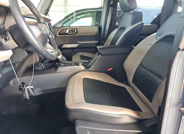 Used 2023 Ford Bronco Wildtrak AWD/4WD image 5