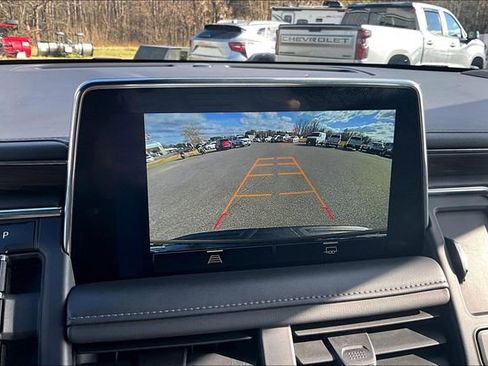 Used 2023 Chevrolet Tahoe LT image 14