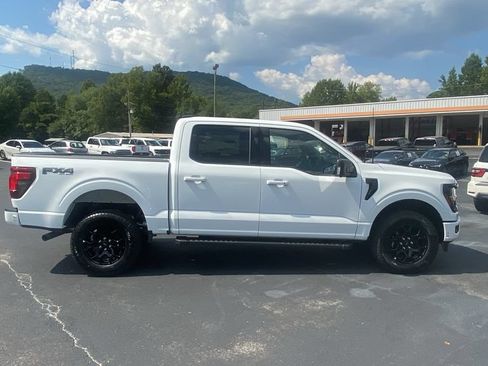 New 2026 Ford F150 XLT w/ Equipment Group 302A MID AWD/4WD image 4