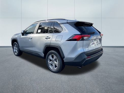 New 2025 Toyota RAV4 XLE image 7