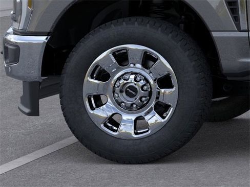 New 2025 Ford F250 Lariat w/ Lariat Ultimate Package image 19