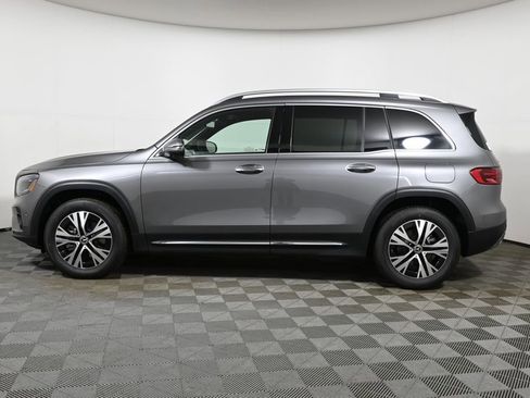 New 2026 Mercedes-Benz GLB 250 4MATIC image 2