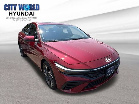 Used 2024 Hyundai Elantra Limited FWD image 7