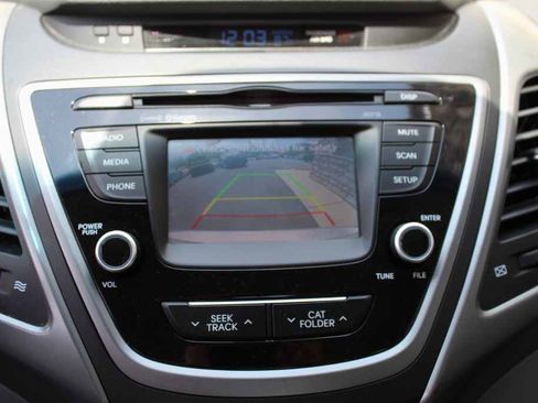 Used 2015 Hyundai Elantra SE w/ Option Group 02 FWD image 20