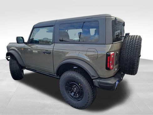 New 2026 Ford Bronco Badlands AWD/4WD image 3
