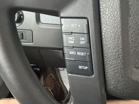 Used 2014 Ford F150 XLT AWD/4WD image 17