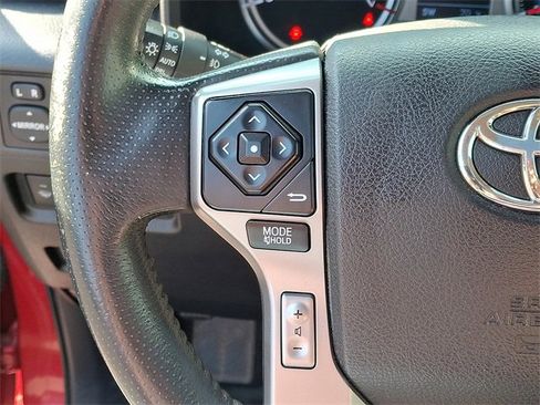 Used 2016 Toyota 4Runner Limited image 22