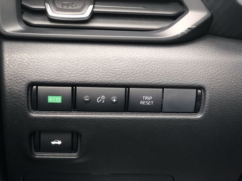 New 2025 Nissan Sentra S image 18