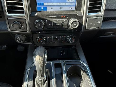 Used 2016 Ford F150 XLT w/ Equipment Group 302A Luxury AWD/4WD image 17