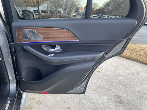Certified 2025 Mercedes-Benz GLE 350 4MATIC image 42