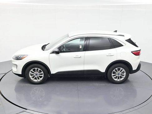 Used 2022 Ford Escape SE w/ Cold Weather Package AWD/4WD image 37