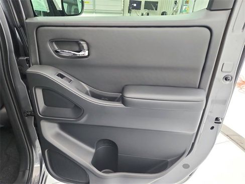 New 2026 Nissan Frontier SV w/ SV Convenience Package image 39