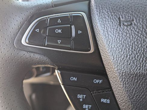 Used 2018 Ford Focus ST w/ Equipment Group 402A FWD image 26