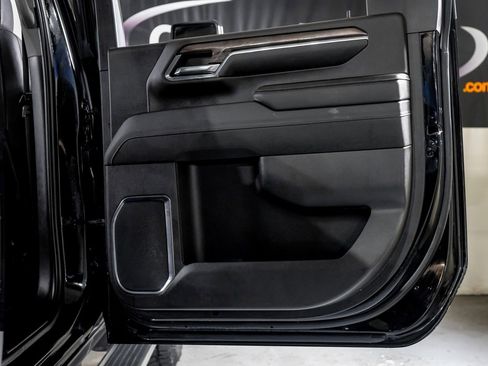 Used 2024 Chevrolet Silverado 3500 LTZ w/ LTZ Convenience Package image 38