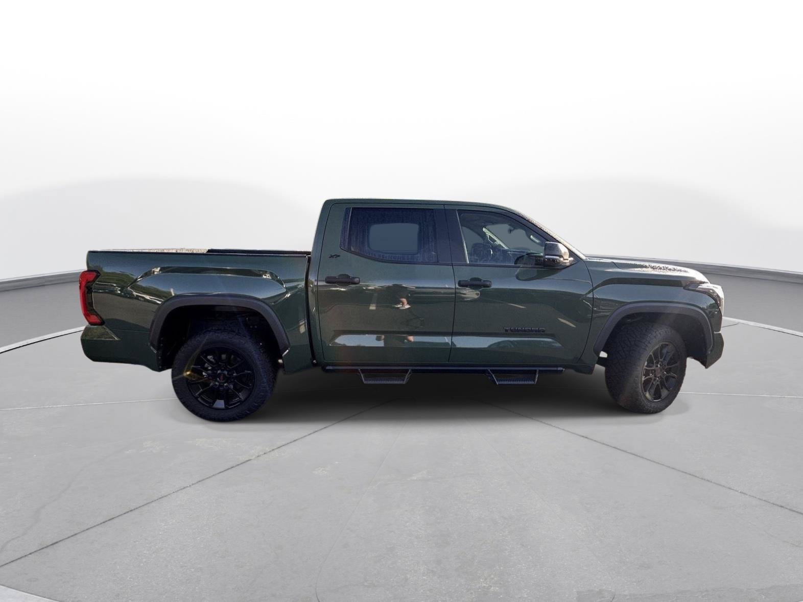 Used 2023 Toyota Tundra SR5 w/ SR5 Convenience Package AWD/4WD image 47