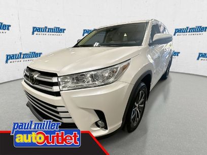Used 2017 Toyota Highlander XLE